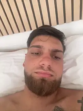 Snapshot of Harap_a chatting on June 14, 2026, 7:32 am Harap a online show from June 14, 2026, 7:32 am