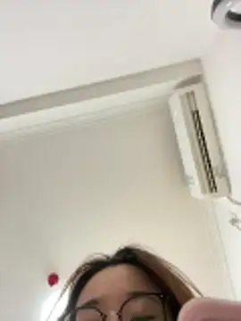 Snapshot of meimeibuguai chatting on April 19, 2026, 12:04 pm meimeibuguai online show from April 19, 2026, 12:04 pm