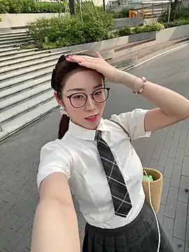 Snapshot of meimeibuguai chatting on May 11, 2026, 9:04 am meimeibuguai online show from May 11, 2026, 9:04 am