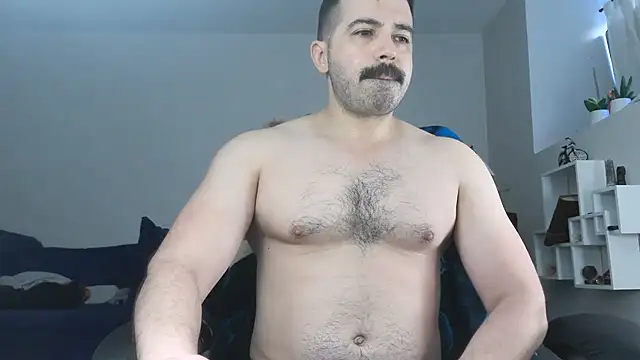 Snapshot of AngelFusco chatting on June 1, 2026, 11:50 pm AngelFusco online show from June 1, 2026, 11:50 pm