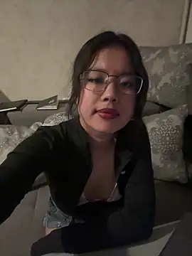 Snapshot of Z_Milll chatting on March 30, 2026, 2:18 pm Z Milll online show from March 30, 2026, 2:18 pm