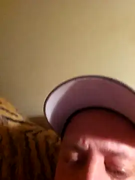 Snapshot of Hot_Martin_48yrs chatting on March 31, 2026, 12:12 am Hot Martin 48yrs online show from March 31, 2026, 12:12 am