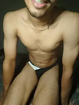 Snapshot of agaaaaaaa chatting on May 24, 2026, 6:35 pm agaaaaaaa online show from May 24, 2026, 6:35 pm