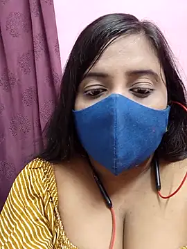 Snapshot of Tami-sonia chatting on May 20, 2026, 3:07 pm Tami-sonia online show from May 20, 2026, 3:07 pm