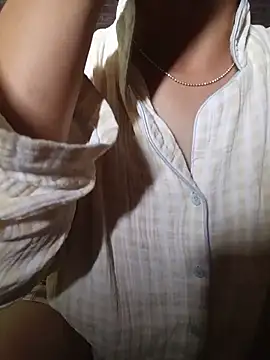 Snapshot of cat-kat chatting on June 12, 2026, 1:43 pm cat-kat online show from June 12, 2026, 1:43 pm
