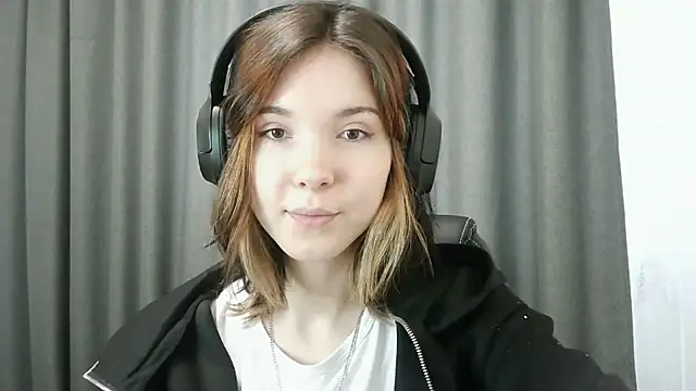 Snapshot of RubyBooby chatting on April 19, 2026, 2:16 pm RubyBooby online show from April 19, 2026, 2:16 pm