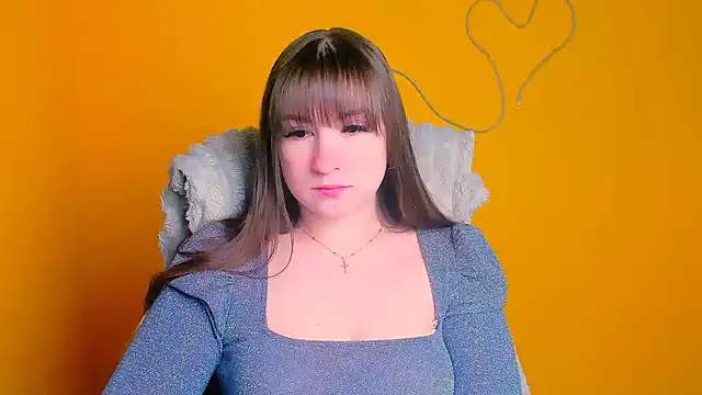 Snapshot of Tiffani_Angel chatting on April 9, 2026, 5:40 am Tiffani Angel online show from April 9, 2026, 5:40 am
