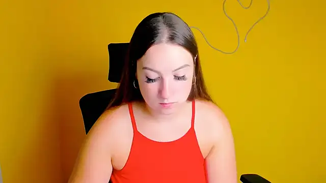 Snapshot of Tiffani_Angel chatting on August 5, 2026, 5:32 am Tiffani Angel online show from August 5, 2026, 5:32 am