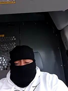 Snapshot of jlc069 chatting on April 3, 2026, 10:24 am jlc069 online show from April 3, 2026, 10:24 am