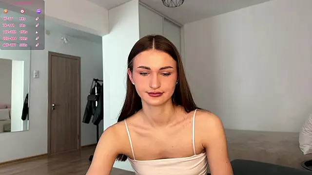 Snapshot of HallieHollo chatting on July 12, 2026, 10:17 am HallieHollo online show from July 12, 2026, 10:17 am
