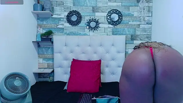 Skylernaomi online show from June 1, 2026, 2:30 pm