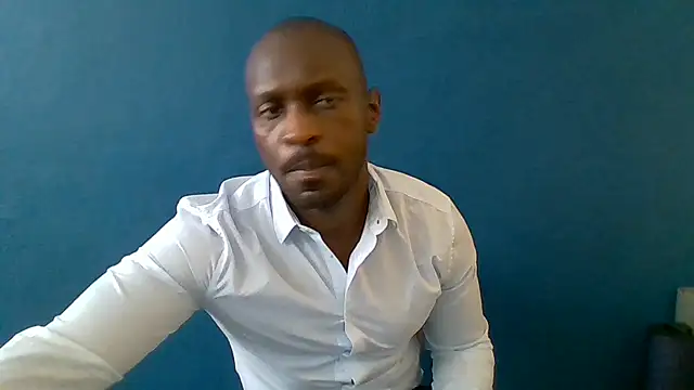 Snapshot of FlaringEpiphany chatting on June 2, 2026, 5:04 pm FlaringEpiphany online show from June 2, 2026, 5:04 pm