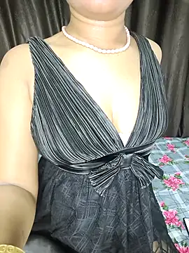 Snapshot of Piyu_x chatting on April 18, 2026, 7:58 pm Piyu x online show from April 18, 2026, 7:58 pm