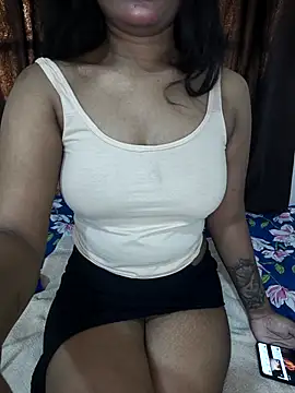 Snapshot of Piyu_x chatting on May 10, 2026, 1:33 am Piyu x online show from May 10, 2026, 1:33 am