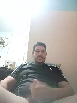 Snapshot of dick_rave chatting on June 19, 2026, 6:12 pm dick rave online show from June 19, 2026, 6:12 pm