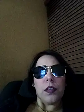 Aurora Luz001 online show from April 1, 2026, 6:58 am