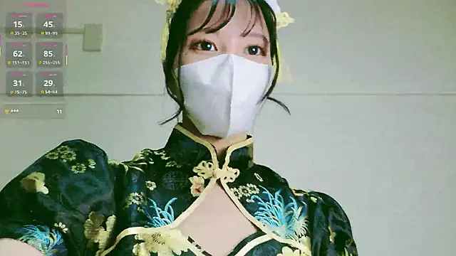Snapshot of MISOSIRURICE chatting on April 23, 2026, 1:02 pm MISOSIRURICE online show from April 23, 2026, 1:02 pm
