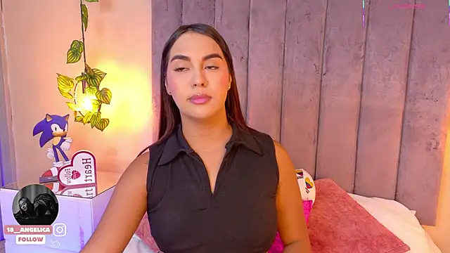 Snapshot of angelicaa_garcia chatting on July 2, 2026, 11:16 am angelicaa garcia online show from July 2, 2026, 11:16 am