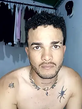 Snapshot of Nicolas_Moncadas chatting on April 11, 2026, 5:06 pm Nicolas Moncadas online show from April 11, 2026, 5:06 pm