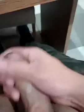 Snapshot of alexchocoa chatting on May 29, 2026, 6:17 pm alexchocoa online show from May 29, 2026, 6:17 pm