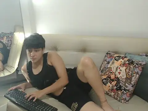 BlakeTaylor21 online show from April 17, 2026, 5:32 am