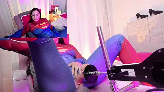 Abby pink  online show from April 10, 2026, 4:39 am