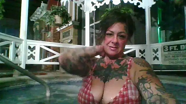 Snapshot of Kitty_bang chatting on July 26, 2026, 1:36 am Kitty bang online show from July 26, 2026, 1:36 am