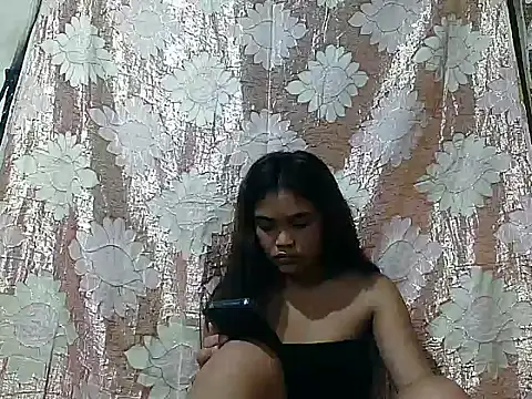 AsianPinay18 online show from April 4, 2026, 9:23 pm