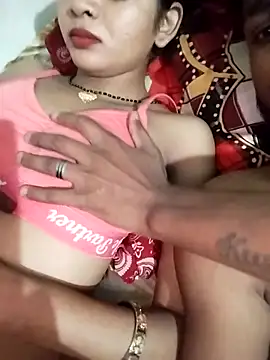 miss queen12 online show from April 1, 2026, 3:53 pm