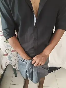 pinkdickmallu online show from June 14, 2026, 7:43 am
