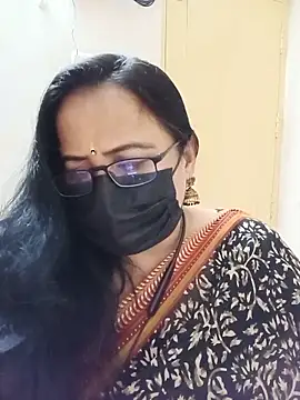 monisha cam online show from June 15, 2026, 7:27 pm