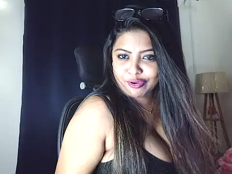 monika sassy online show from April 2, 2026, 10:07 pm