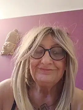 Snapshot of Giava57 chatting on July 5, 2026, 1:40 pm Giava57 online show from July 5, 2026, 1:40 pm