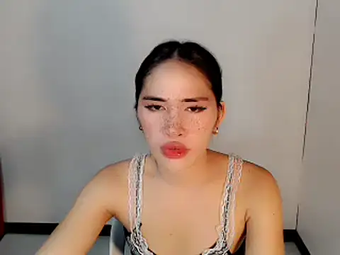 Snapshot of urasiankylie chatting on April 25, 2026, 8:50 pm urasiankylie online show from April 25, 2026, 8:50 pm
