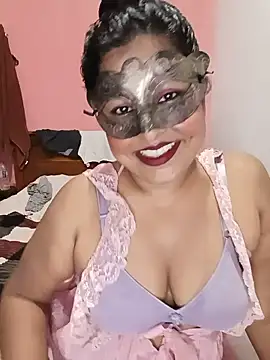 Snapshot of Maskedcurves chatting on June 21, 2026, 2:41 pm Maskedcurves online show from June 21, 2026, 2:41 pm