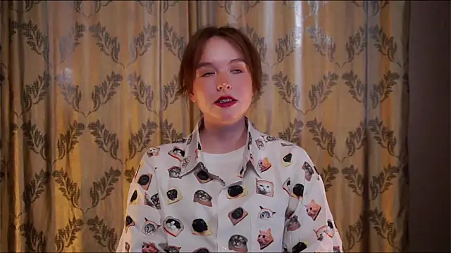 ElbaMarvier online show from April 8, 2026, 9:31 am