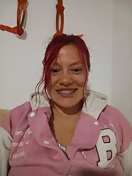 Snapshot of amber_squirtsx chatting on July 25, 2026, 2:53 am amber squirtsx online show from July 25, 2026, 2:53 am
