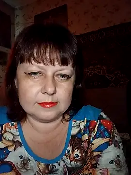 Snapshot of AuroKaria chatting on May 1, 2026, 12:43 pm AuroKaria online show from May 1, 2026, 12:43 pm