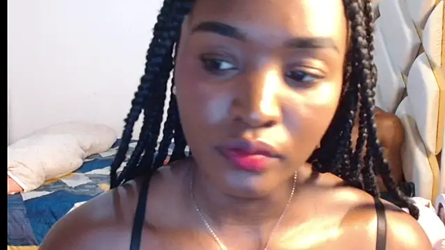 YANADEBAYO online show from June 7, 2026, 6:22 pm