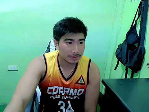 Snapshot of Hunkfireman chatting on June 8, 2026, 11:49 pm Hunkfireman online show from June 8, 2026, 11:49 pm