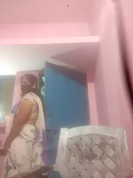 SEEMA 012 online show from April 10, 2026, 5:34 am