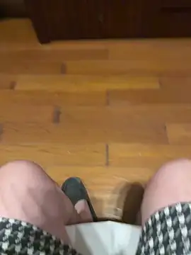 L7D8521 online show from April 6, 2026, 1:23 pm