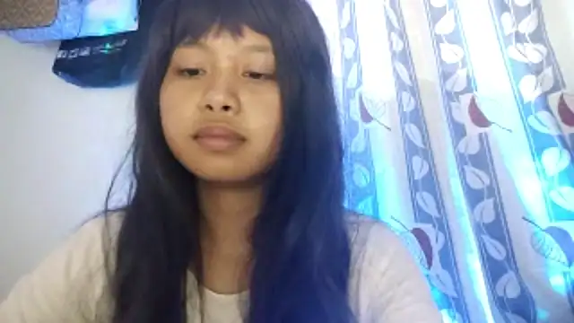 Snapshot of BethelScholnick chatting on April 6, 2026, 1:23 pm BethelScholnick online show from April 6, 2026, 1:23 pm