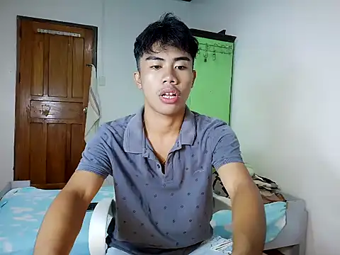 Snapshot of valerio_fernan chatting on July 10, 2026, 10:12 pm valerio fernan online show from July 10, 2026, 10:12 pm