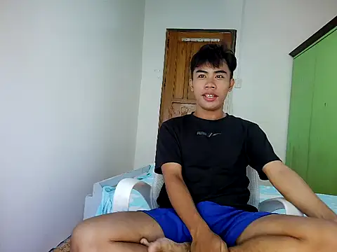 Snapshot of valerio_fernan chatting on July 15, 2026, 11:32 pm valerio fernan online show from July 15, 2026, 11:32 pm