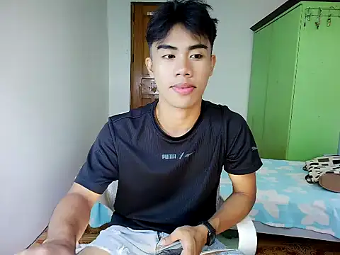 Snapshot of valerio_fernan chatting on July 29, 2026, 12:53 am valerio fernan online show from July 29, 2026, 12:53 am