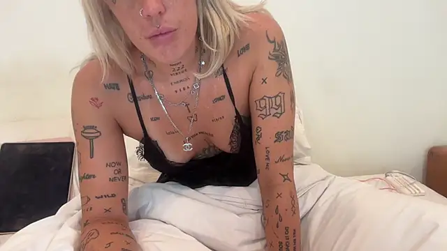Snapshot of jesswilde_xo chatting on May 19, 2026, 7:58 am jesswilde xo online show from May 19, 2026, 7:58 am