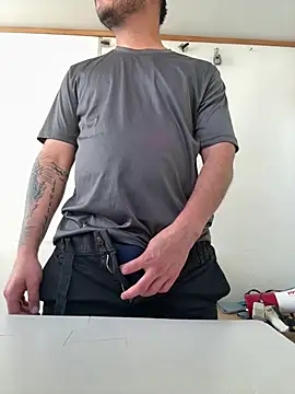 sergiofenix online show from April 5, 2026, 1:08 pm