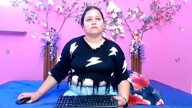 Snapshot of starfishanal21 chatting on May 31, 2026, 7:26 pm starfishanal21 online show from May 31, 2026, 7:26 pm