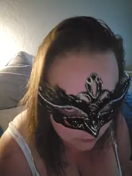 Snapshot of Blondibaby chatting on June 3, 2026, 6:57 pm Blondibaby online show from June 3, 2026, 6:57 pm